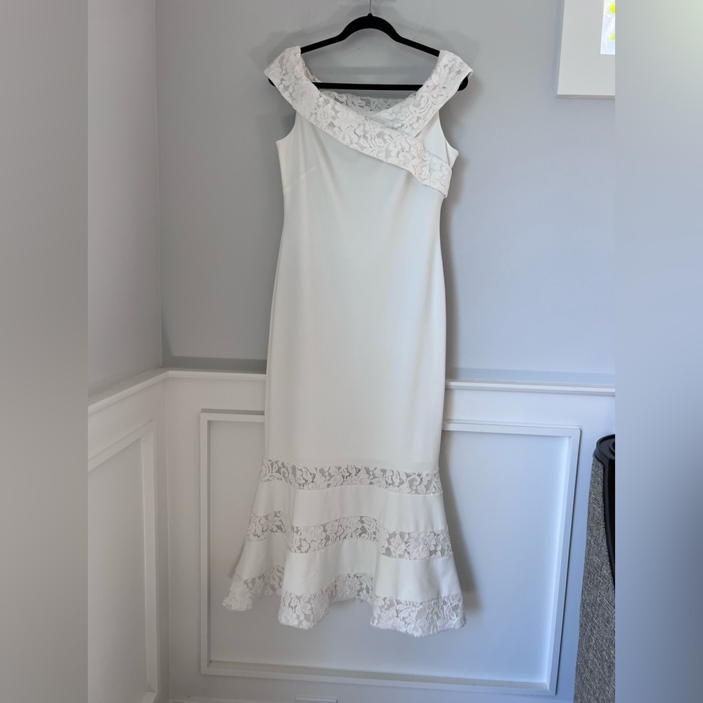 Ralph Lauren Classic White off the shoulder maxi dress size 8